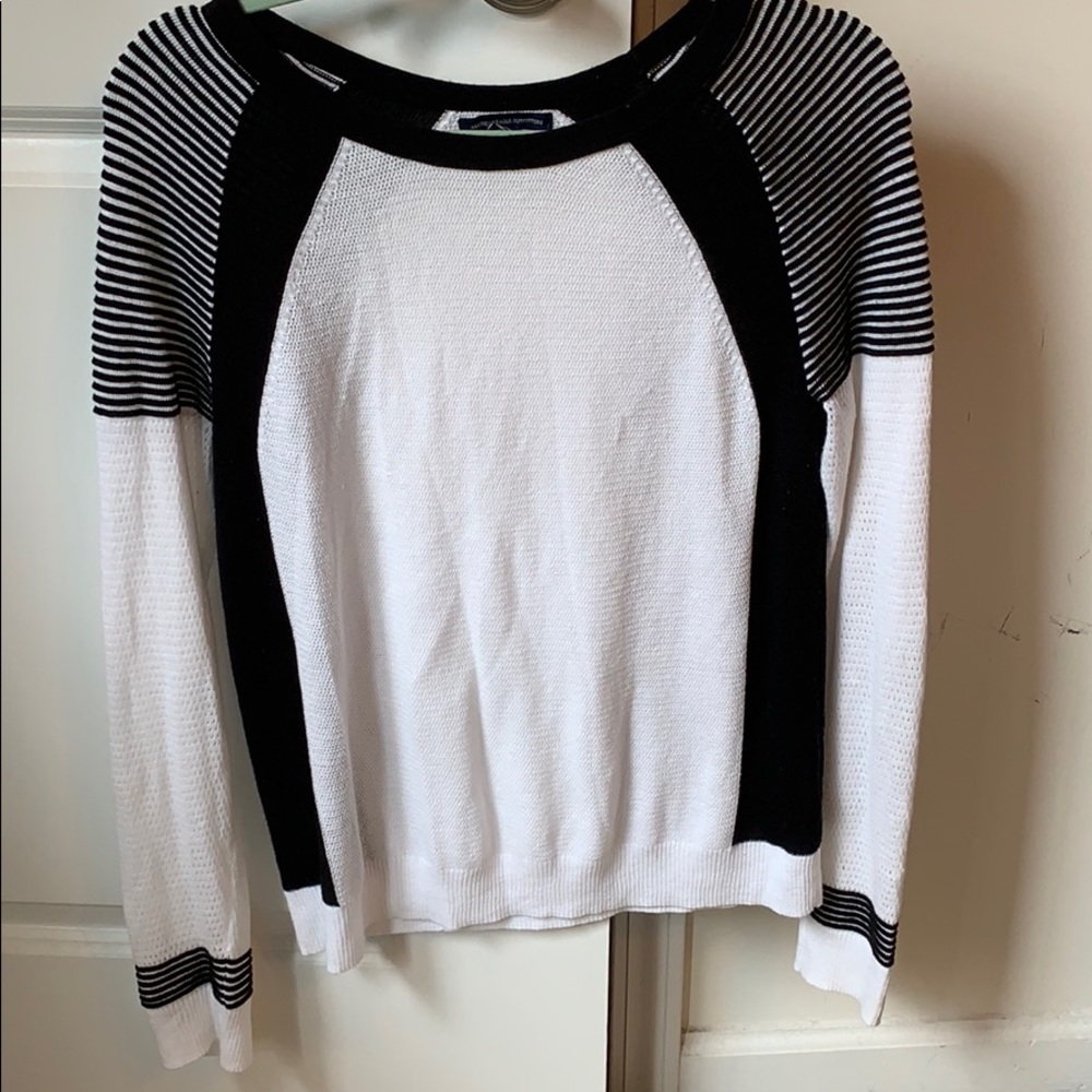 American Eagle knit sweater